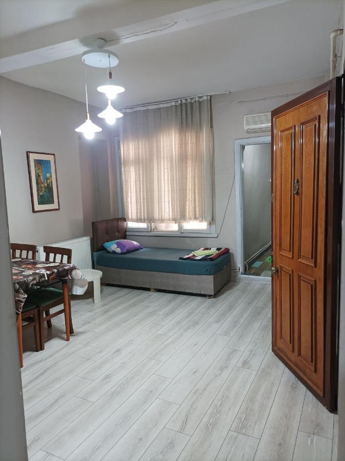 Appartement Retro & Wood à Istambul Extérieur photo